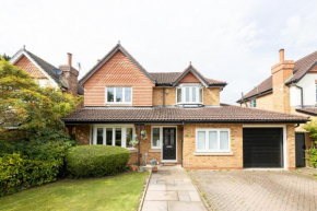 Modern Family Home in South Manchester-Stockport